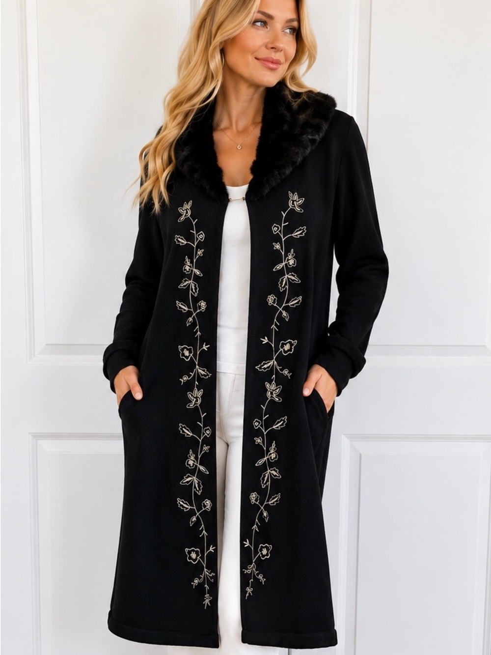 Pamela McCoy Wool Blend Cardigan Size S Black Embroidered Faux Fur Long